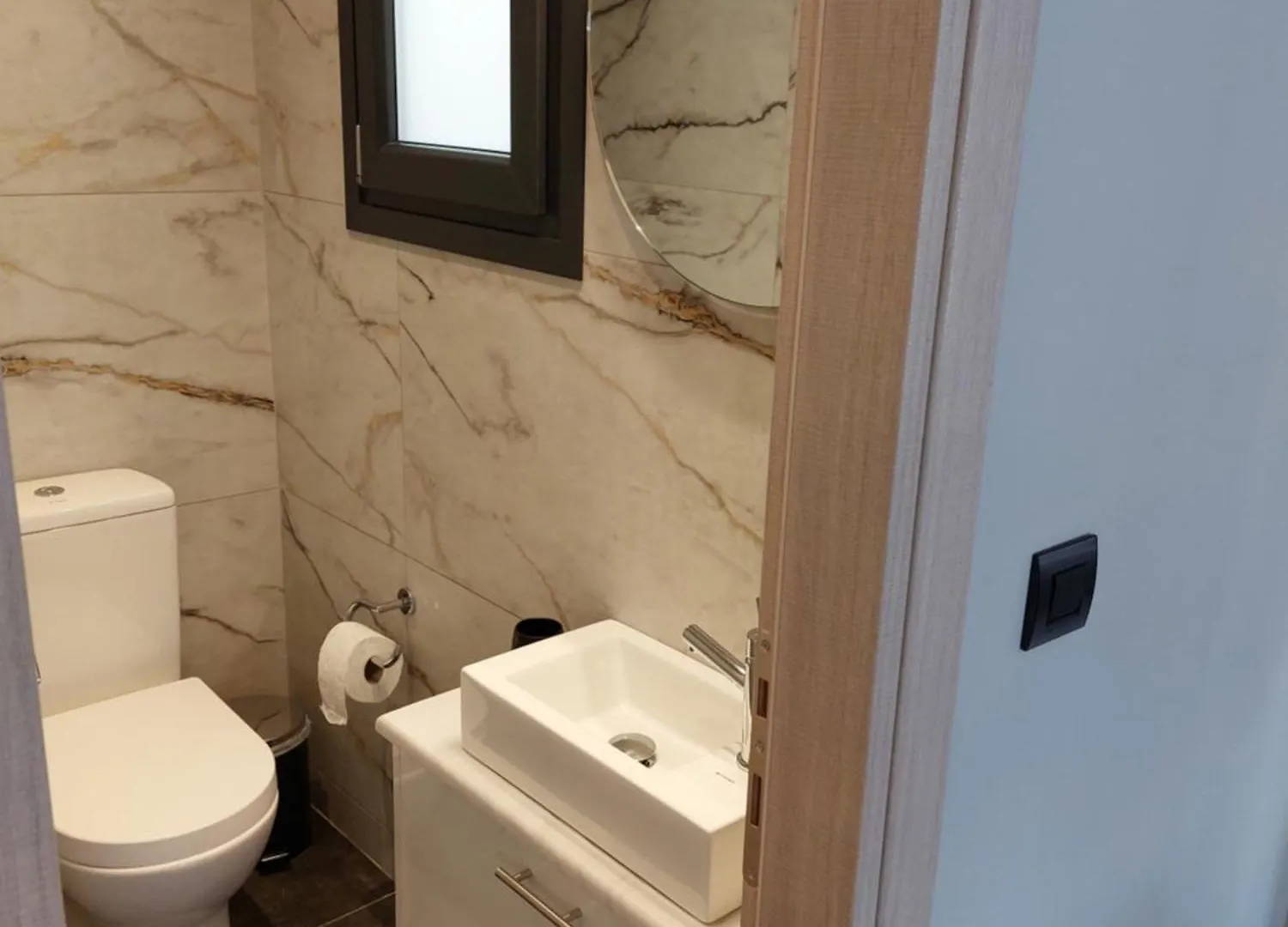 ארגוסטולי Elite Luxury Apartments