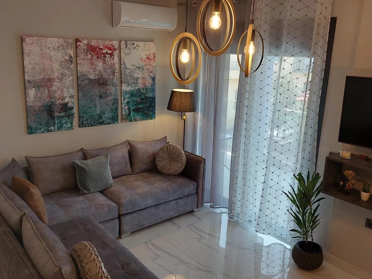 ארגוסטולי Elite Luxury Apartments יוון