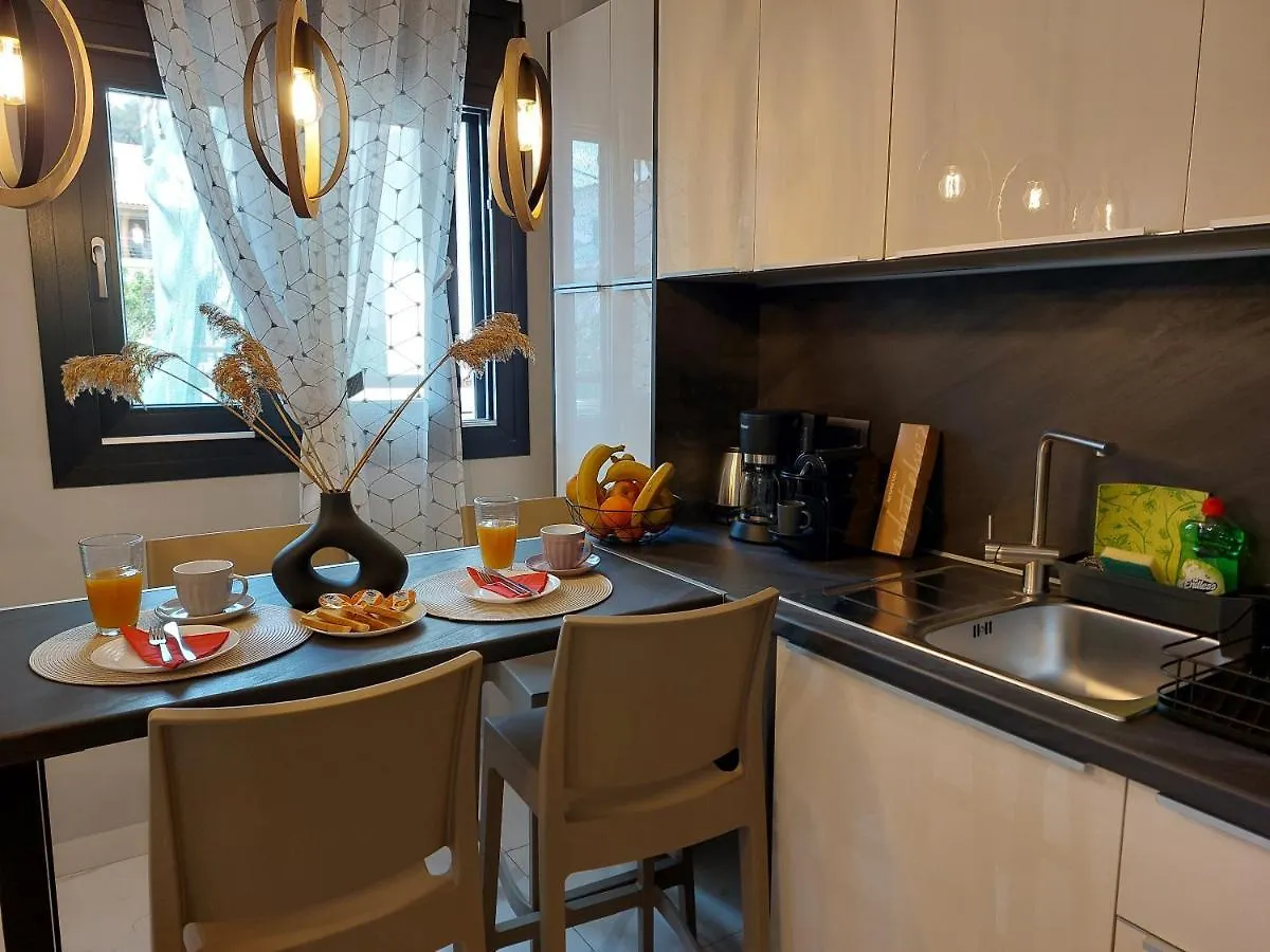 ארגוסטולי Elite Luxury Apartments