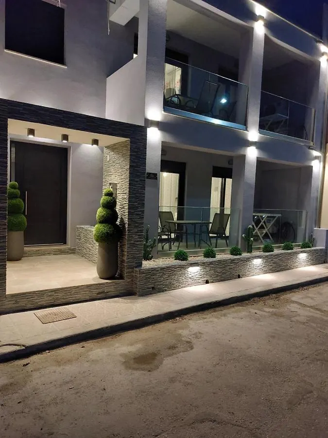 ארגוסטולי Elite Luxury Apartments