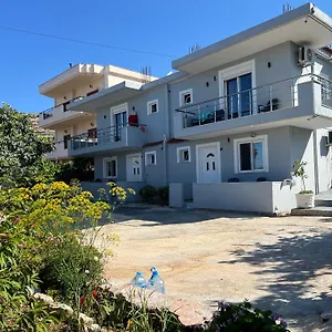 Eri Appartamento Sarandë